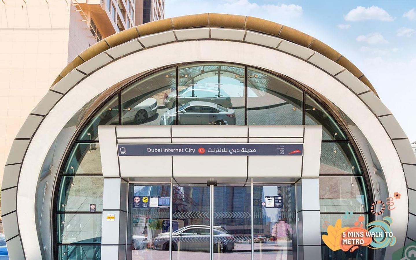 Nomad Partition In Barsha Heights 3 Mins To Icm Metro Homestay