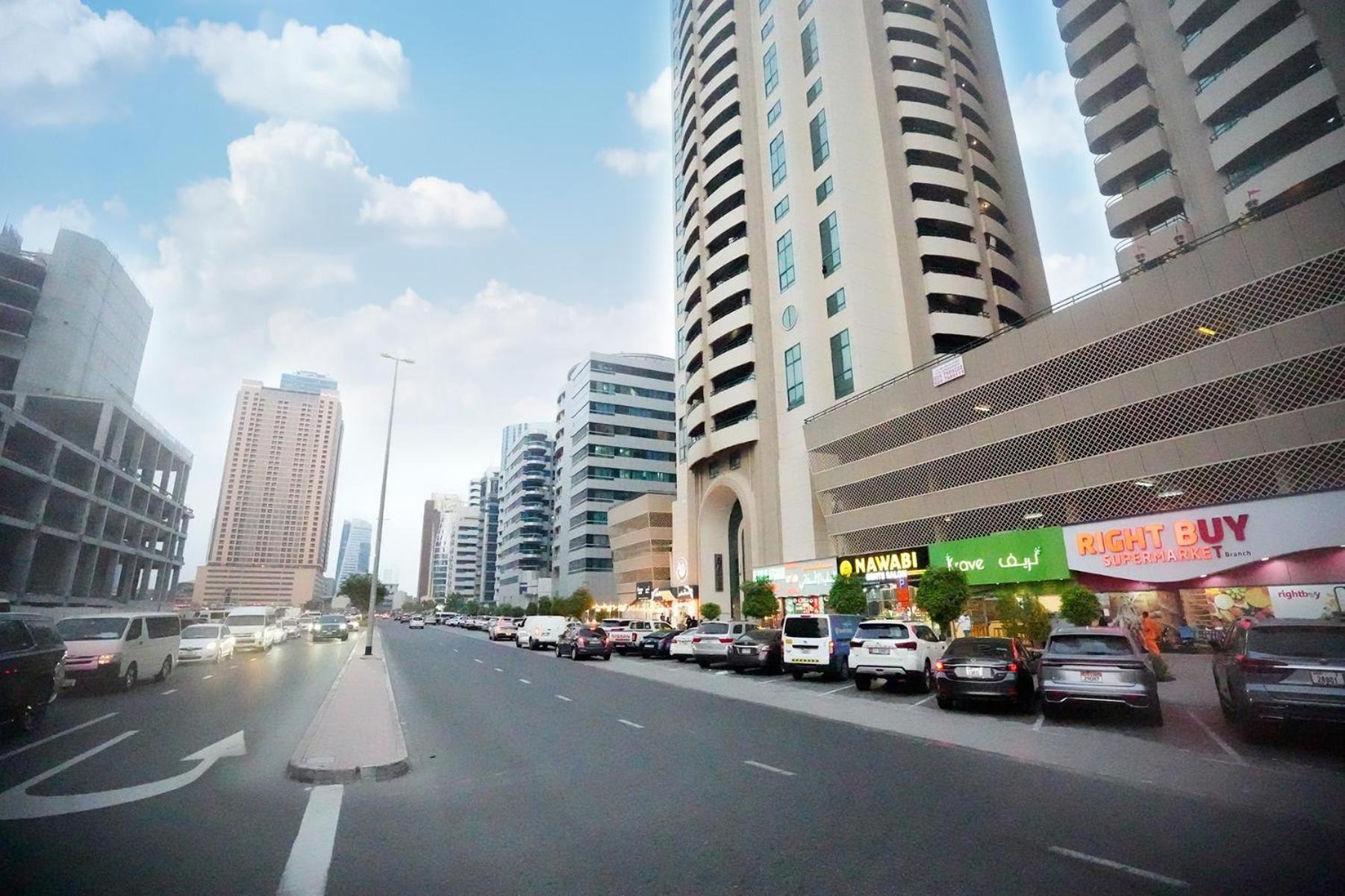 Homestay Nomad Partition In Barsha Heights 3 Mins To Icm Metro *
