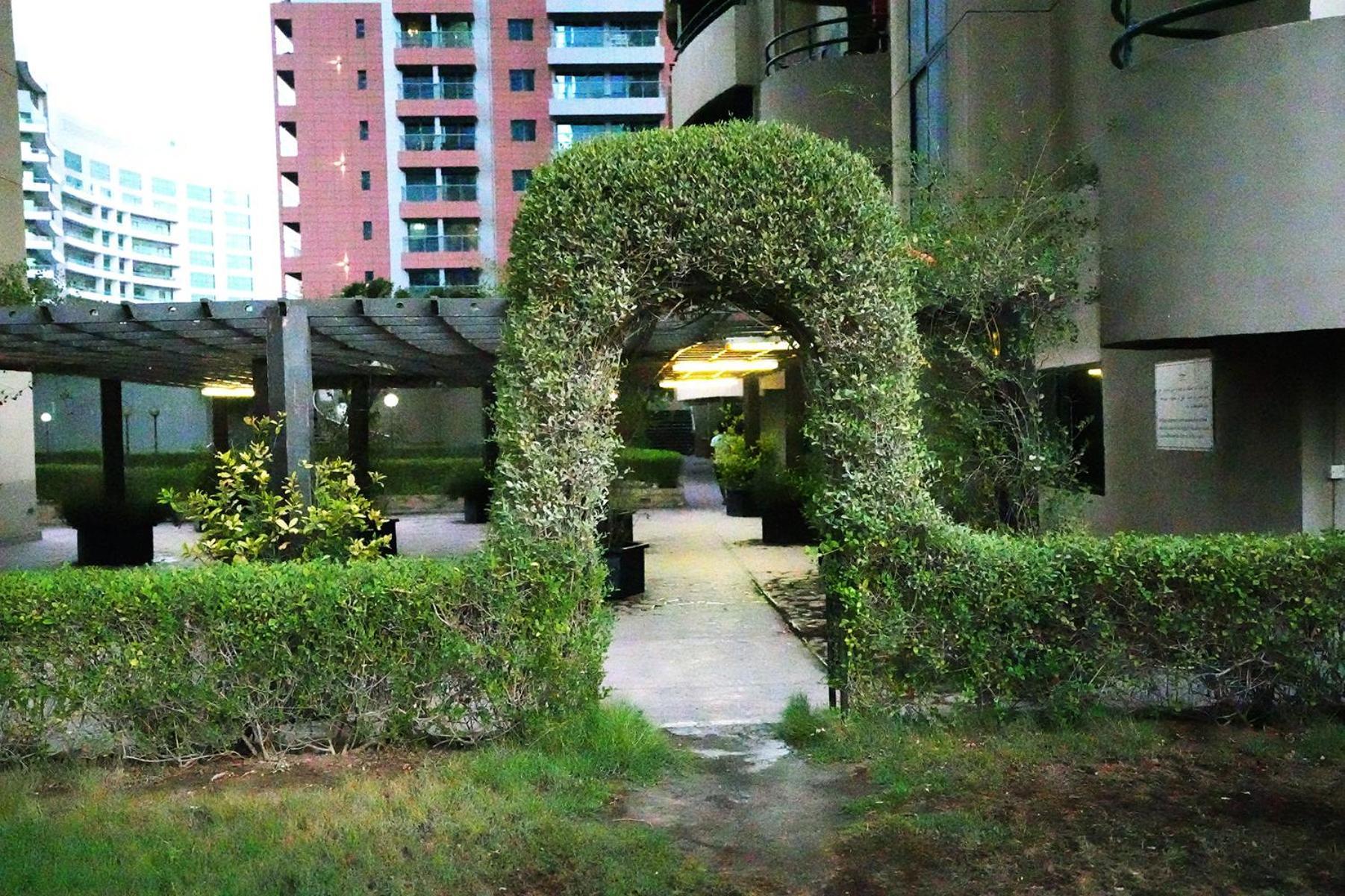 Nomad Partition In Barsha Heights 3 Mins To Icm Metro * Dubai