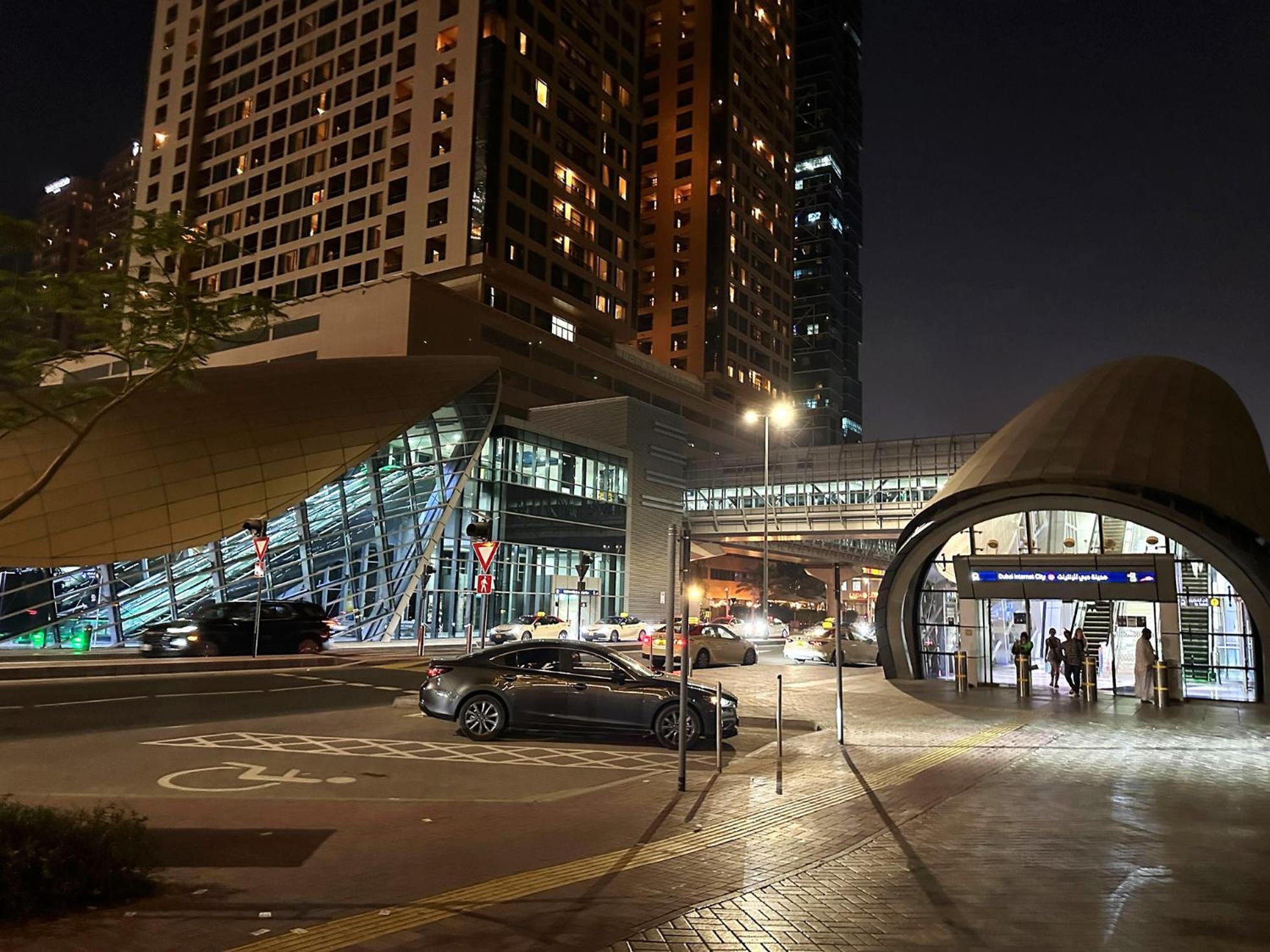 Homestay Nomad Partition In Barsha Heights 3 Mins To Icm Metro Dubai